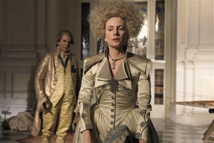 Anouk Darwin Homewood Height, Weight, Net Worth, Age, Birthday, Wikipedia, Who, Nationality, Biography