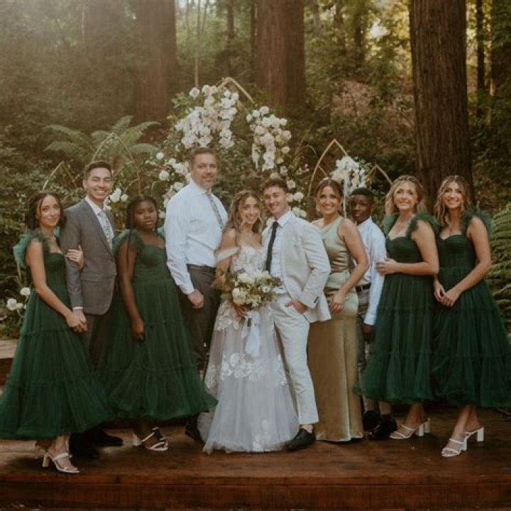 Brooklyn McKnight Is Engaged To Dakota Blackburn, Find The Photos From The Ceremony