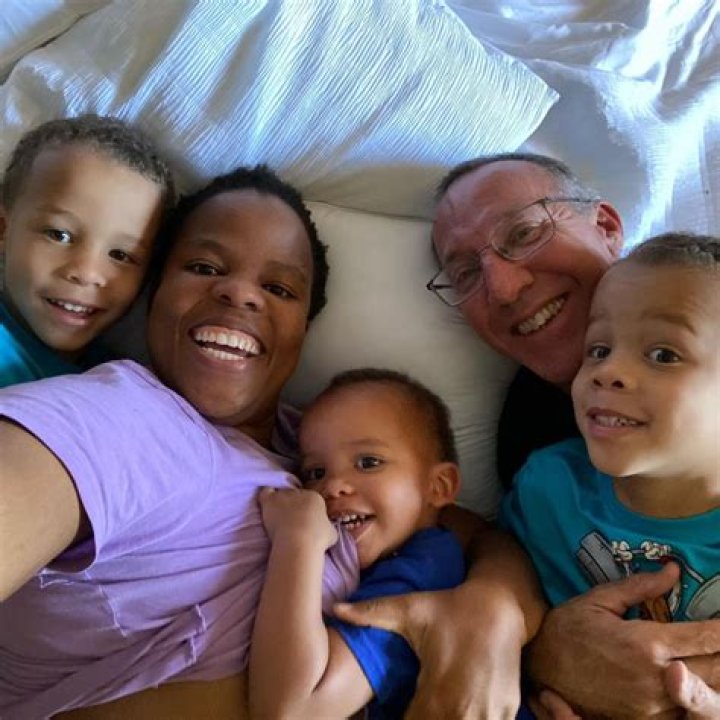 Kelli Williams Biography, Age, Husband, Education, Shows, Networth, Twitter