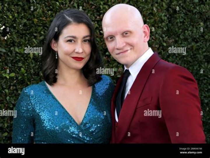 Who Is Gia Olimp, Actor Anthony Carrigan’s Wife?